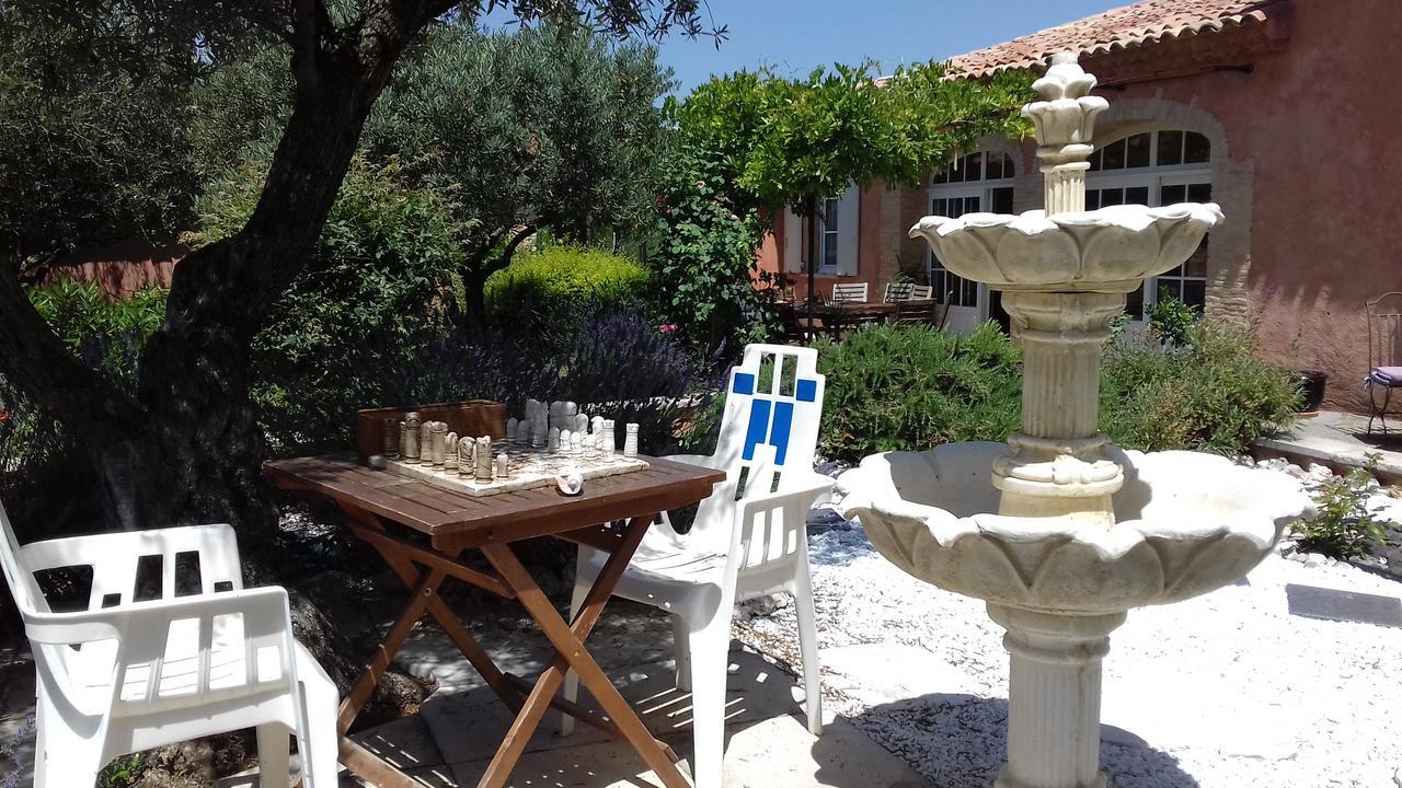 Bed and Breakfast Les Jardins De L'Ermitage Les Salles-sur-Verdon Exterior foto